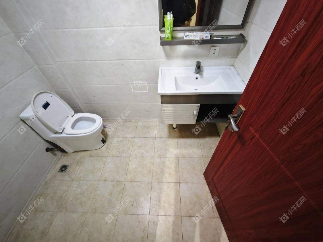 镇江练湖新城在售二手房源室内图_小牛看房