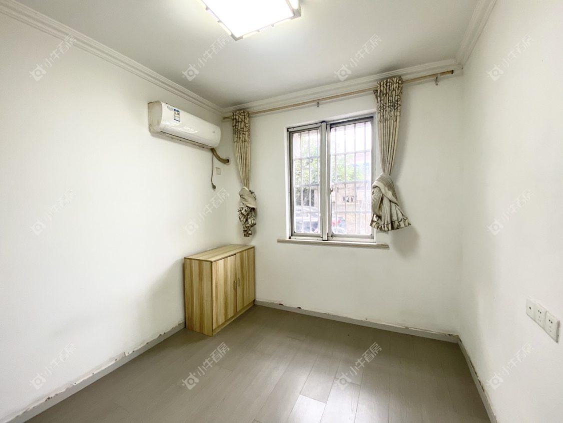 镇江凤凰新村在售二手房源室内图_小牛看房