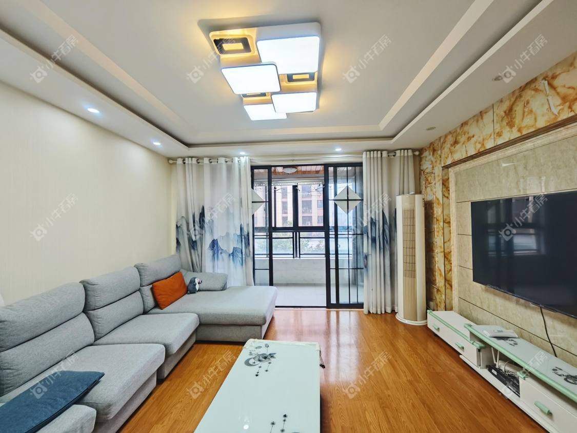 镇江翡翠林花园（天福花园）在售二手房源室内图_小牛看房