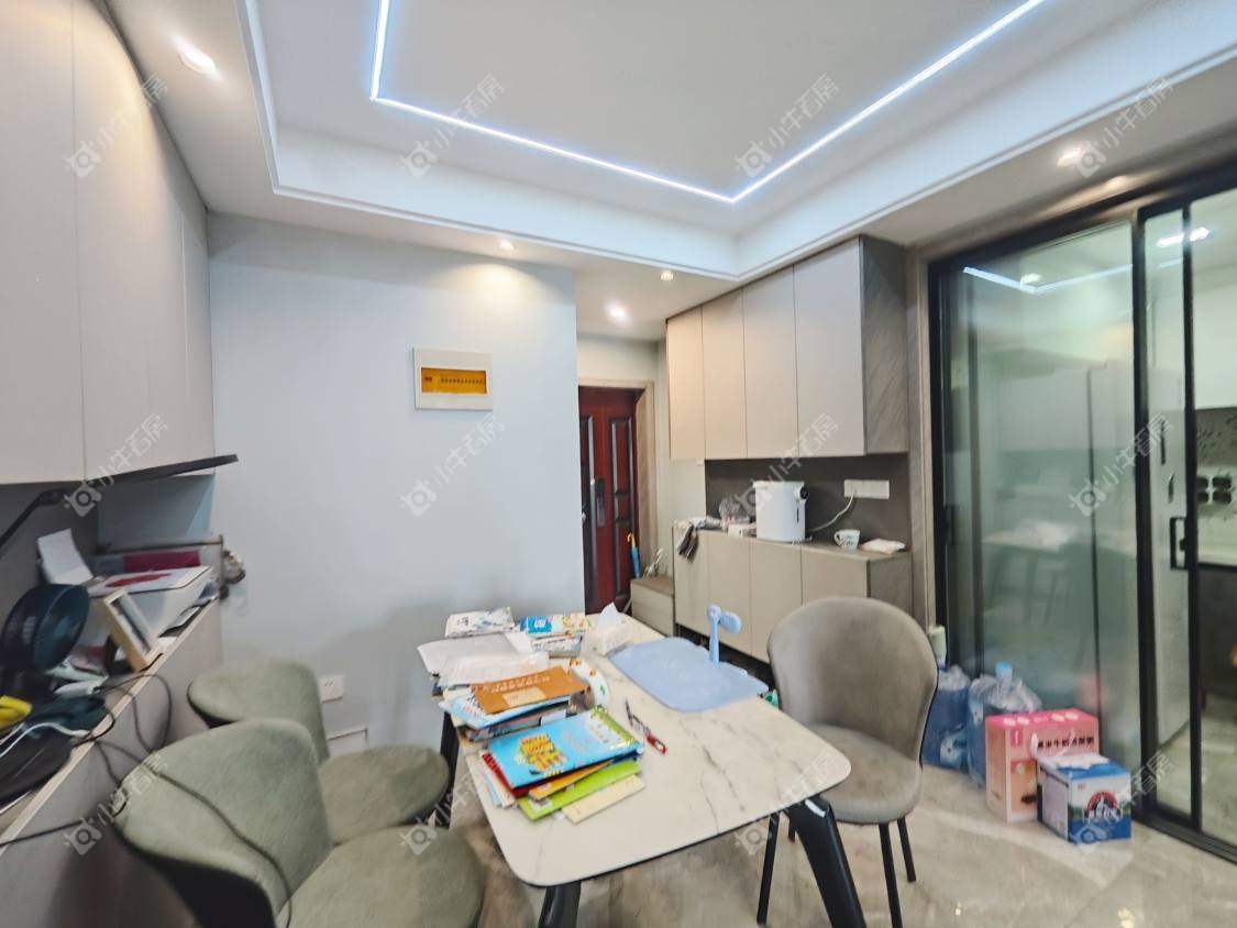 镇江丹凤国际在售二手房源室内图_小牛看房