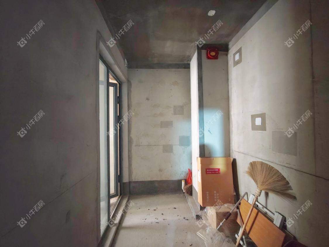 镇江荣城国际一期在售二手房源室内图_小牛看房