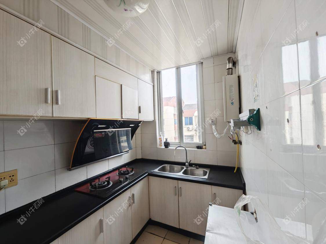 镇江凤美新村在售二手房源室内图_小牛看房