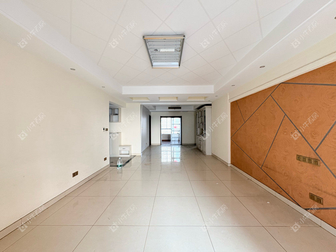 镇江碧桂园在售二手房源室内图_小牛看房