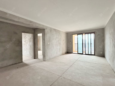 镇江荣城国际（中央公馆）3室2厅1卫在售二手房房源图片