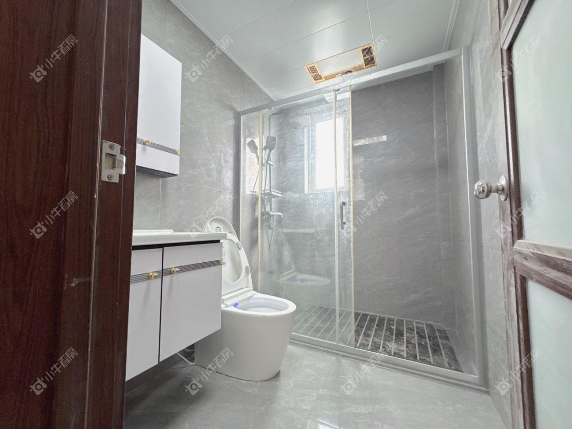 镇江碧桂园在售二手房源室内图_小牛看房