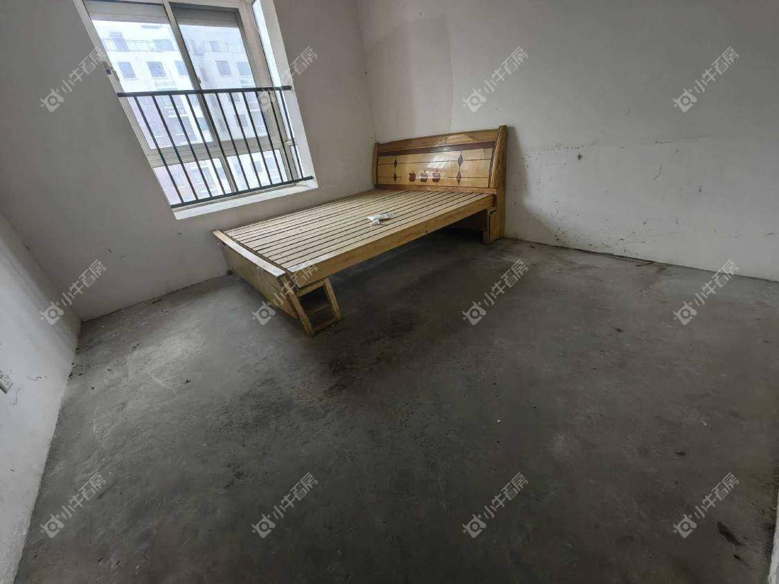 镇江嘉荟新城在售二手房源室内图_小牛看房