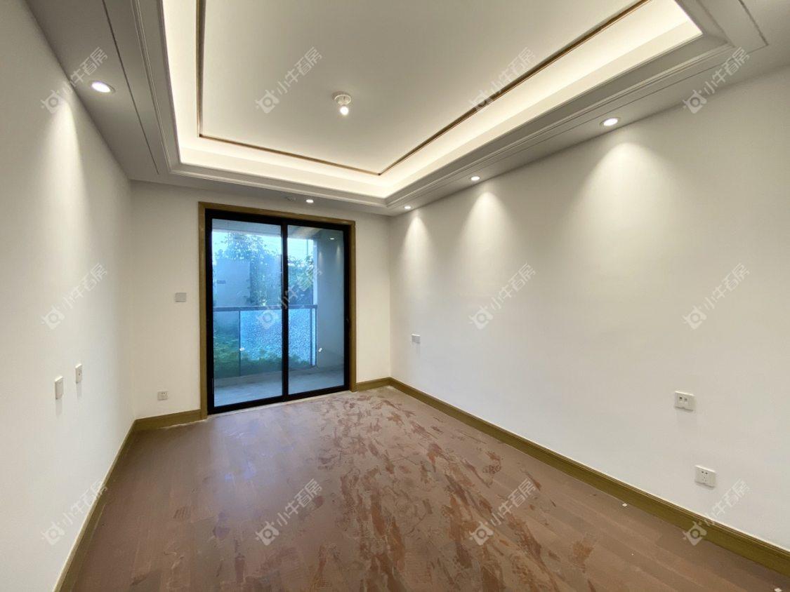 镇江红星天铂在售二手房源室内图_小牛看房