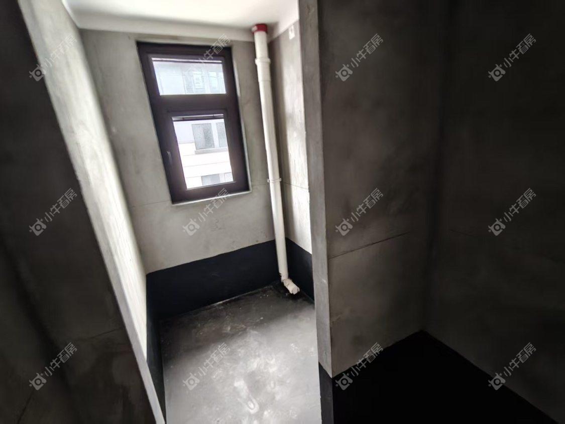 镇江珑蟠里在售二手房源室内图_小牛看房