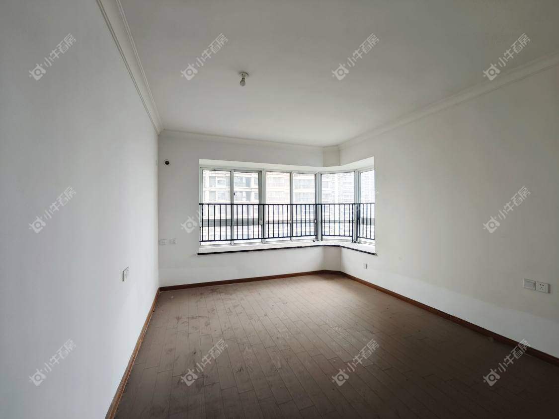 镇江碧桂园在售二手房源室内图_小牛看房