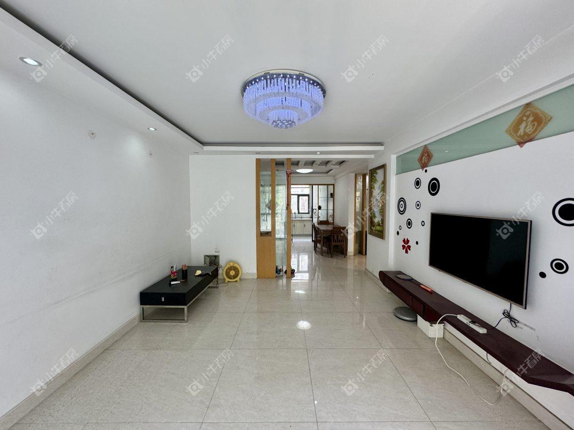 镇江佳景天城在售二手房源室内图_小牛看房