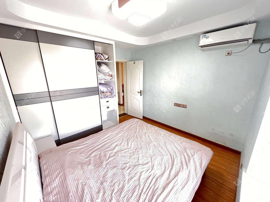 镇江荣城国际一期在售二手房源室内图_小牛看房