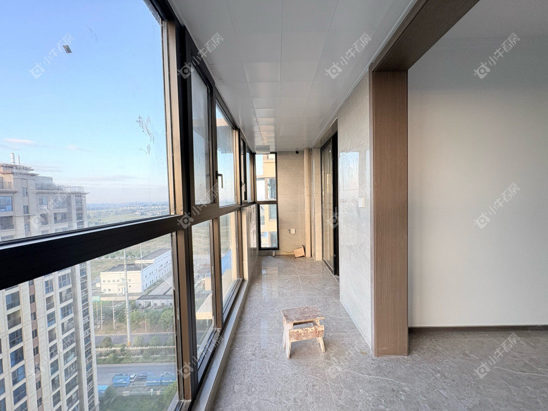 镇江碧桂园樾府在售二手房源室内图_小牛看房