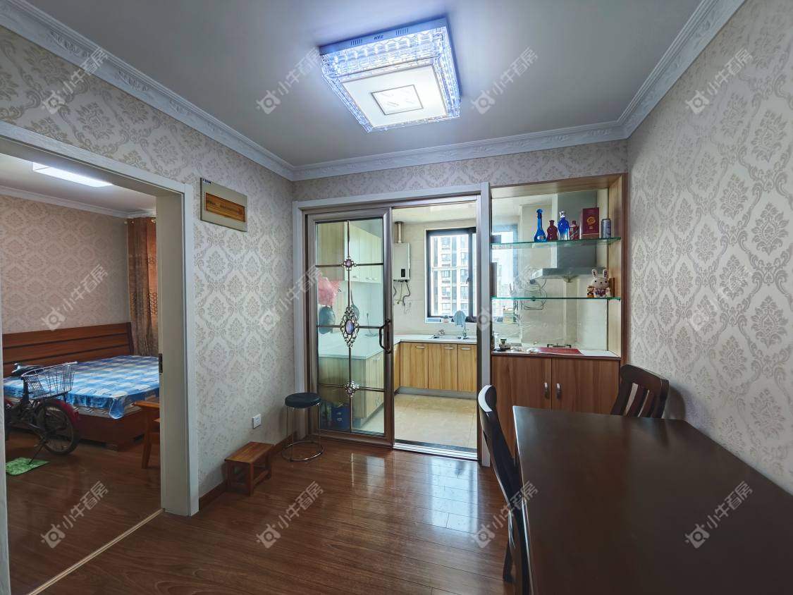 镇江嘉源首府在售二手房源室内图_小牛看房