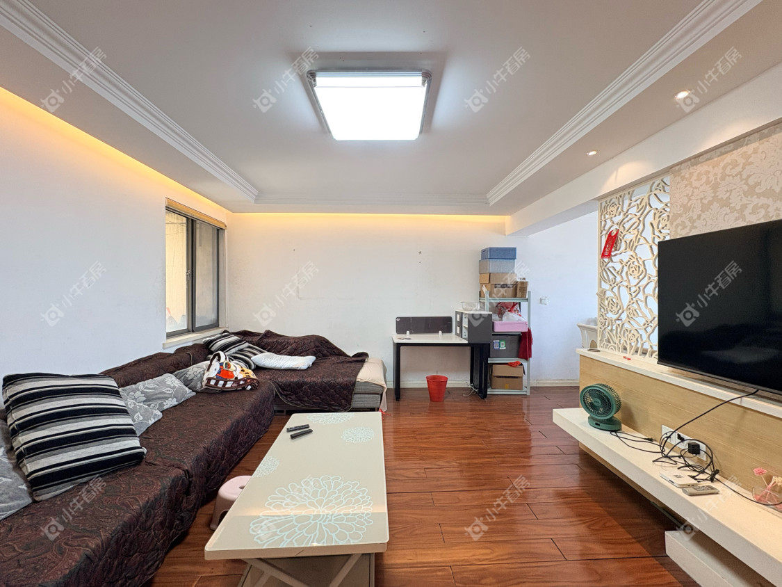 镇江水岸春天在售二手房源室内图_小牛看房