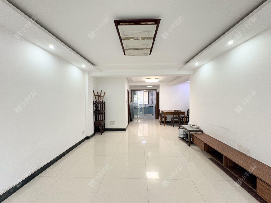 镇江澳都花城在售二手房源室内图_小牛看房