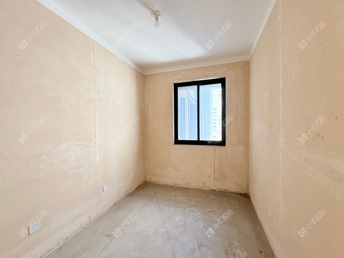 镇江融创华南映在售二手房源室内图_小牛看房