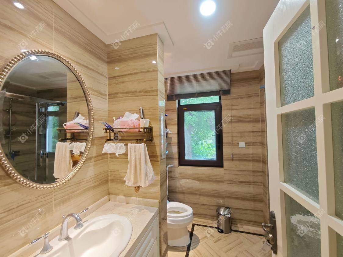 镇江丹凤国际在售二手房源室内图_小牛看房