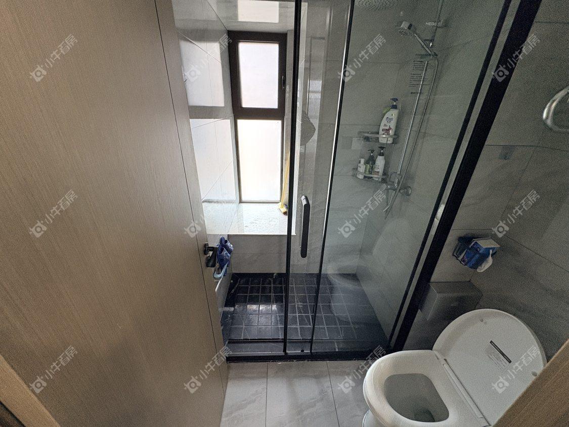 镇江碧桂园樾府在售二手房源室内图_小牛看房