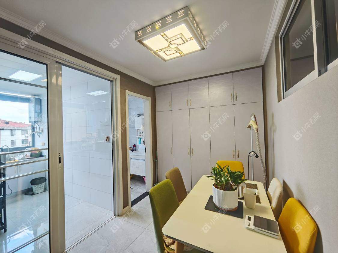 镇江台阳小区在售二手房源室内图_小牛看房