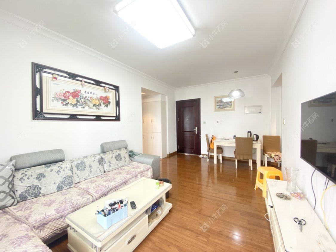 镇江碧桂园在售二手房源室内图_小牛看房