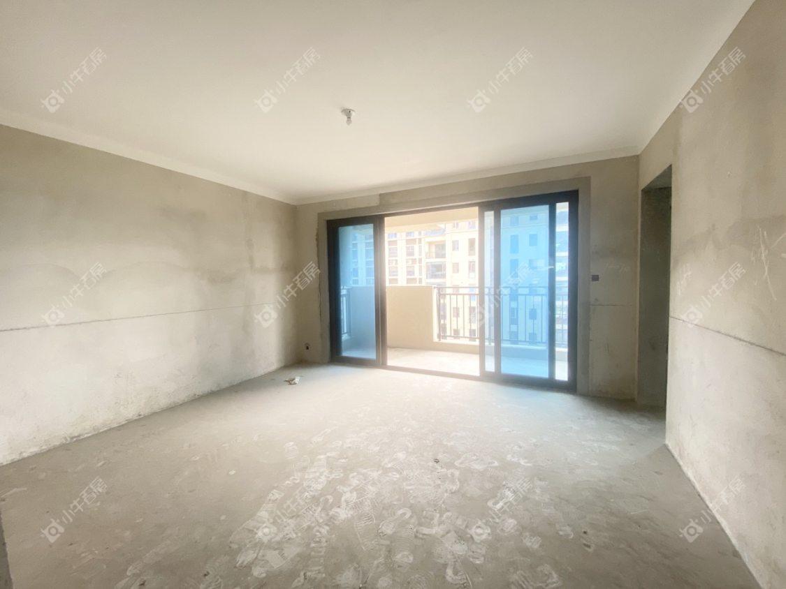 镇江碧桂园樾府在售二手房源室内图_小牛看房