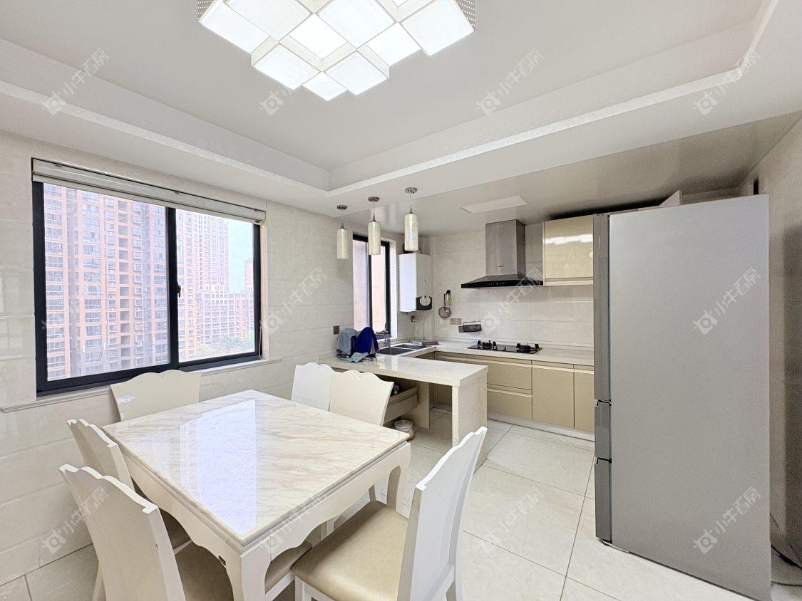 镇江华都锦城在售二手房源室内图_小牛看房