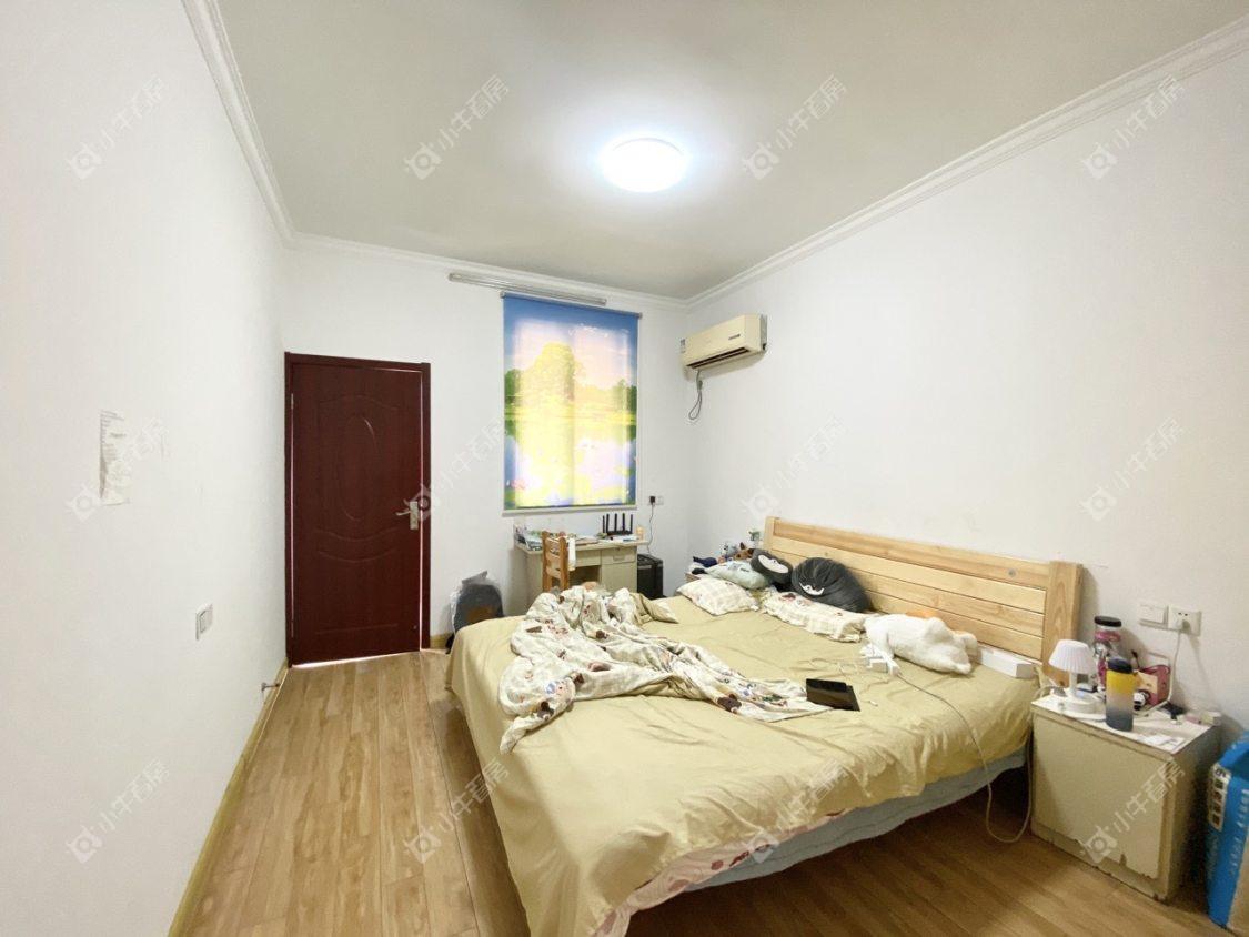 镇江华南新村在售二手房源室内图_小牛看房