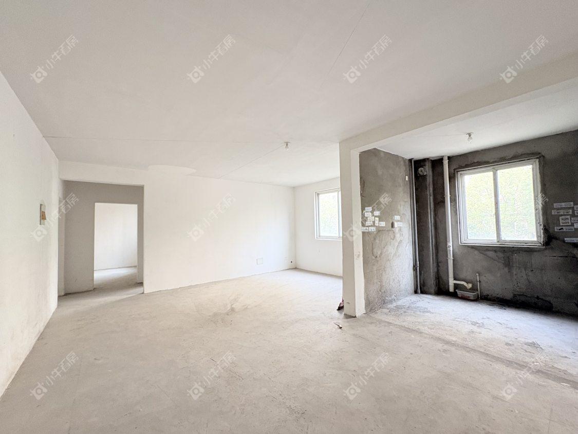 镇江东南新城在售二手房源室内图_小牛看房