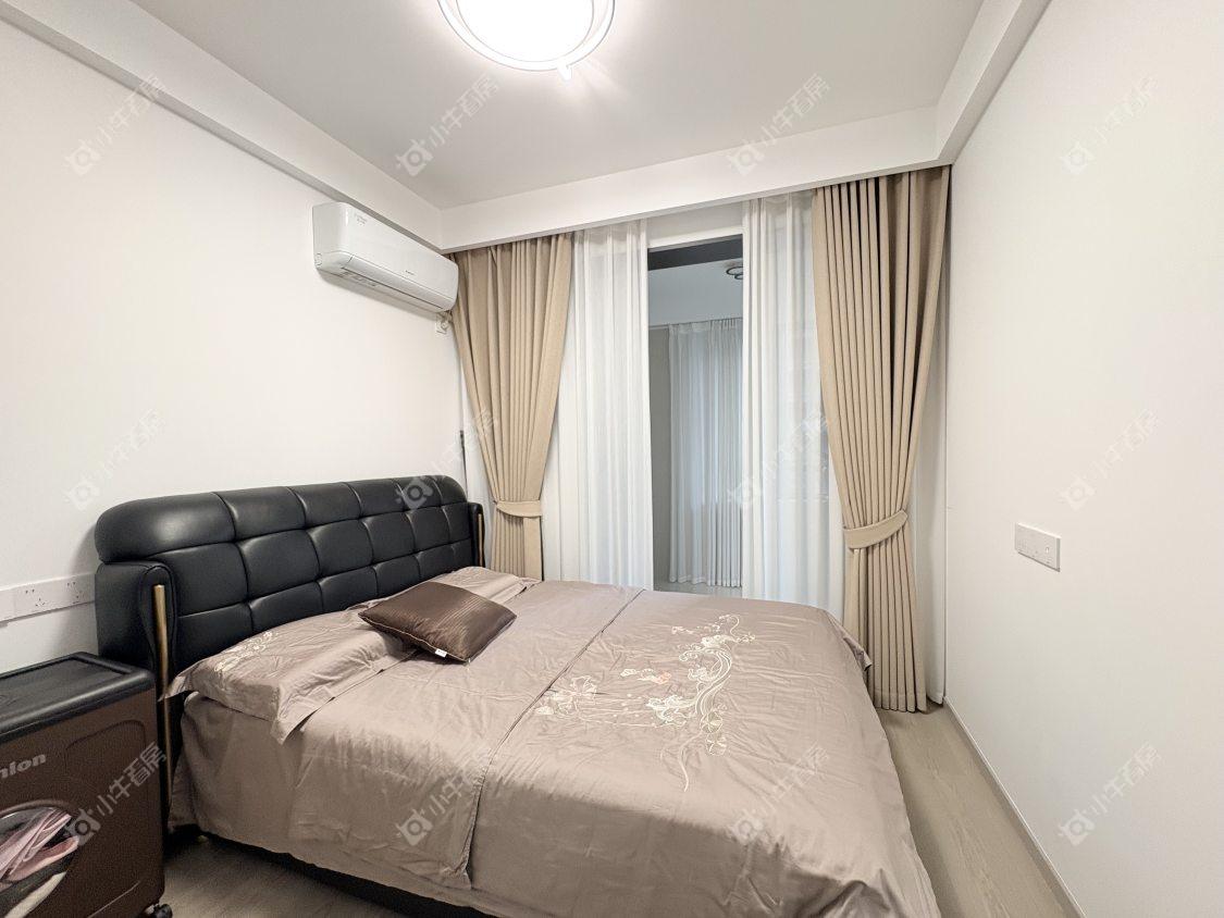 镇江金茂国际社区在售二手房源室内图_小牛看房