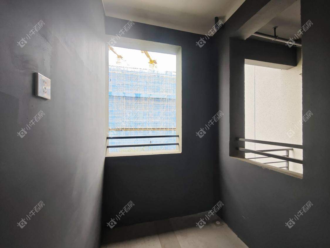 镇江中海臻如府在售二手房源室内图_小牛看房