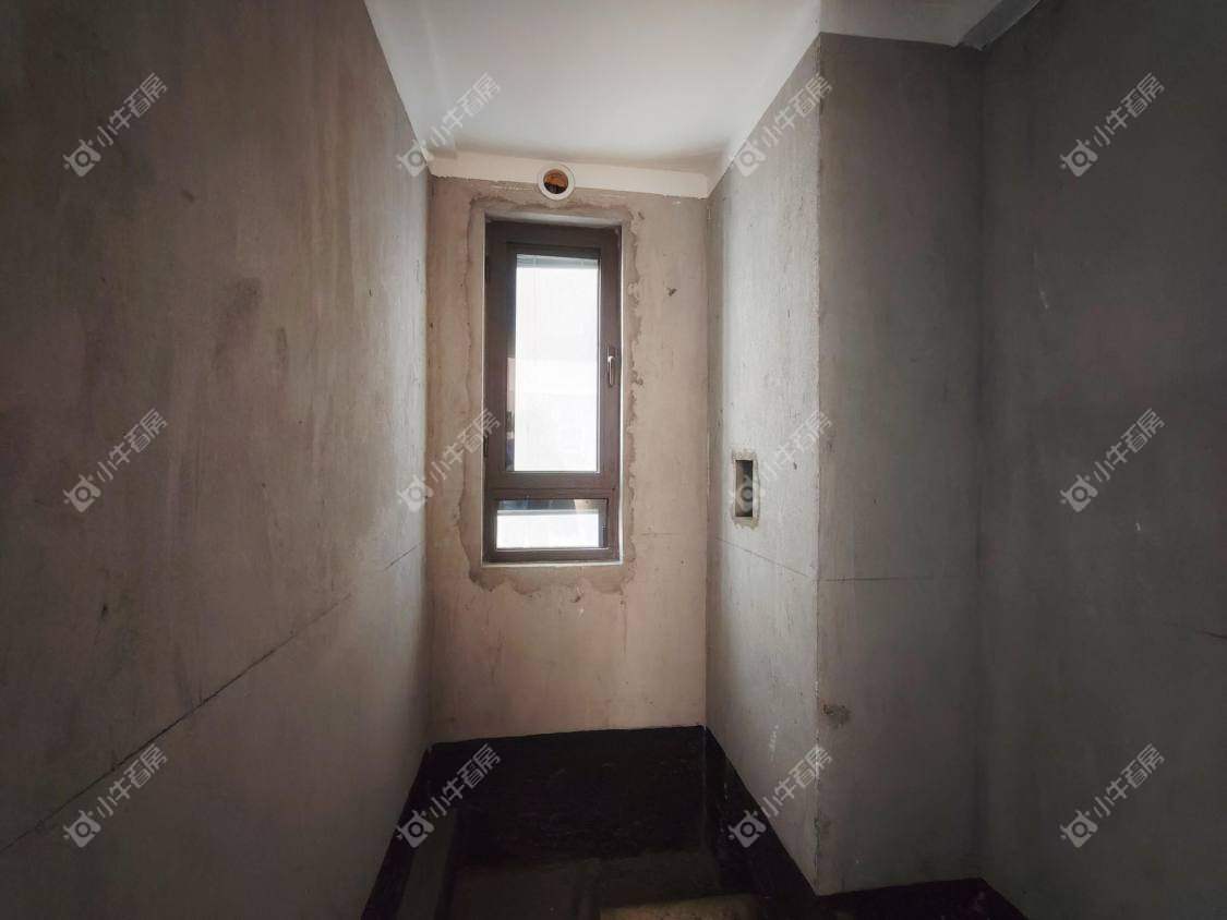 镇江碧桂园樾府在售二手房源室内图_小牛看房