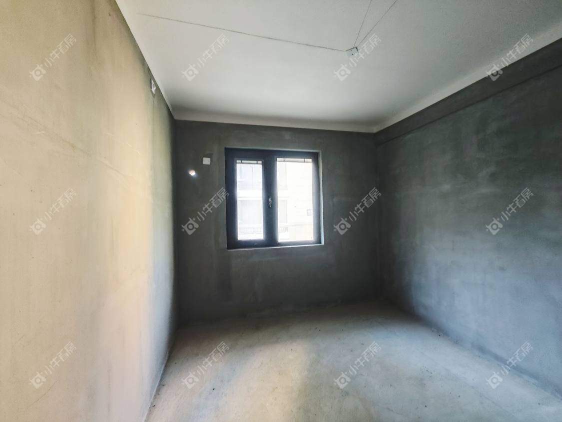 镇江珑蟠里在售二手房源室内图_小牛看房