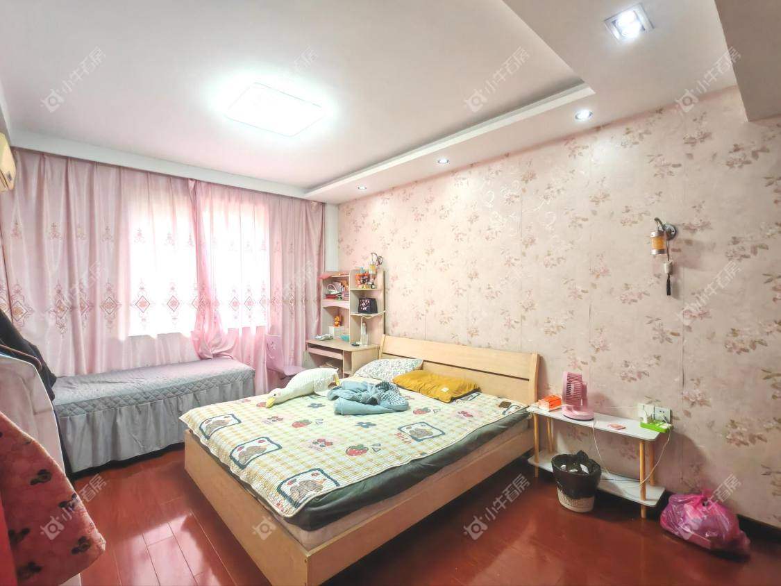 镇江佳景天城在售二手房源室内图_小牛看房