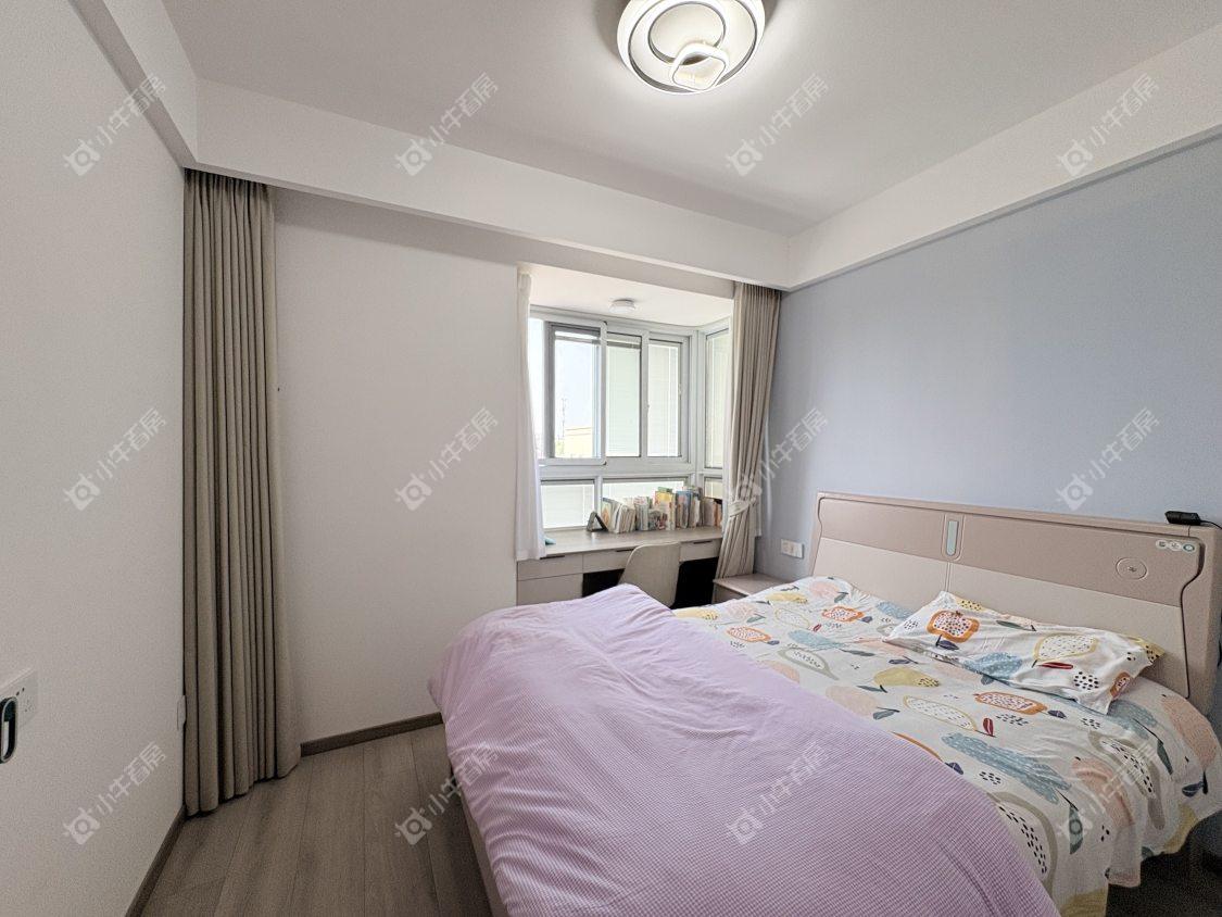 镇江粤港臻园在售二手房源室内图_小牛看房