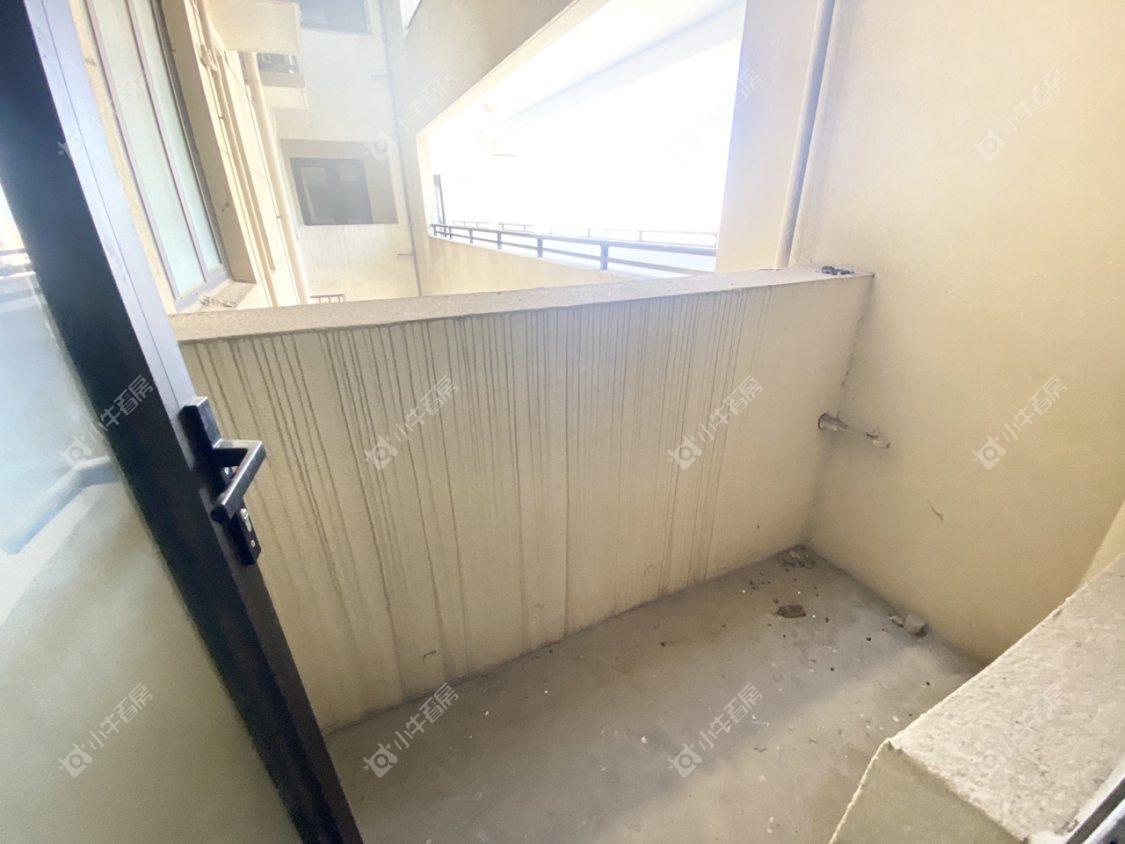 镇江凤熹台在售二手房源室内图_小牛看房