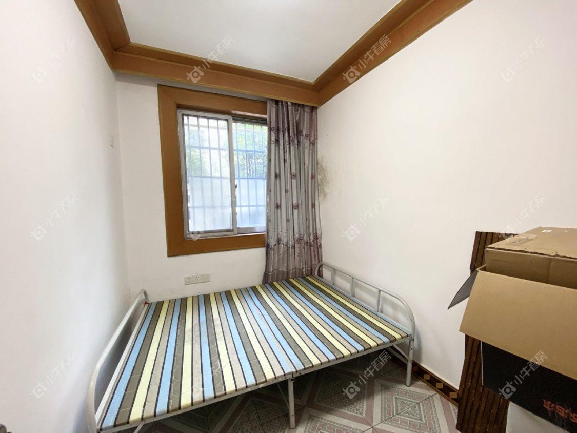 镇江龙凤新村在售二手房源室内图_小牛看房