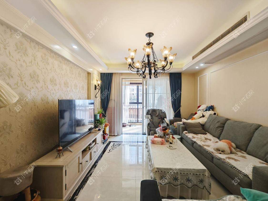 镇江世纪豪都在售二手房源室内图_小牛看房