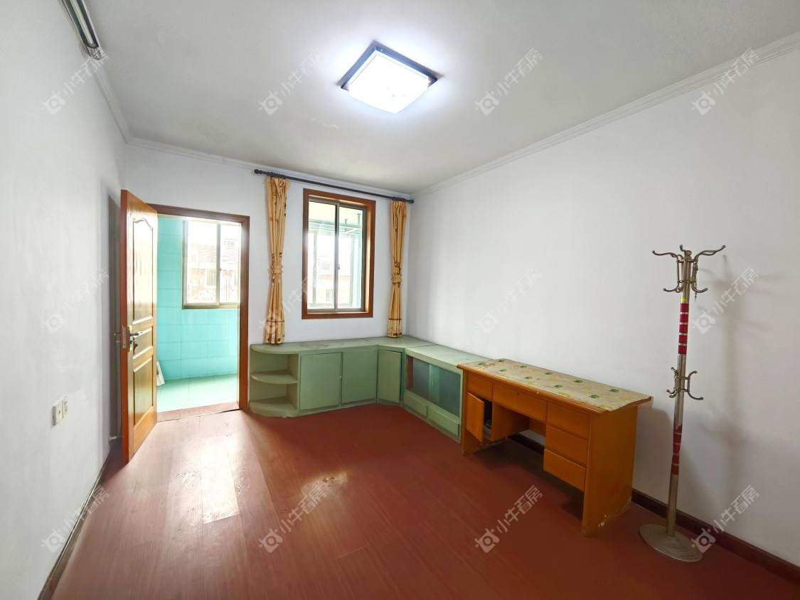 镇江玉乳泉小区在售二手房源室内图_小牛看房