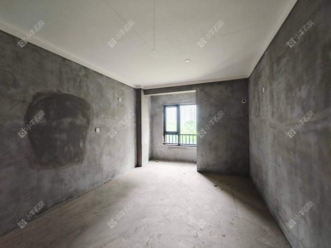 镇江滨河凤凰城在售二手房源室内图_小牛看房