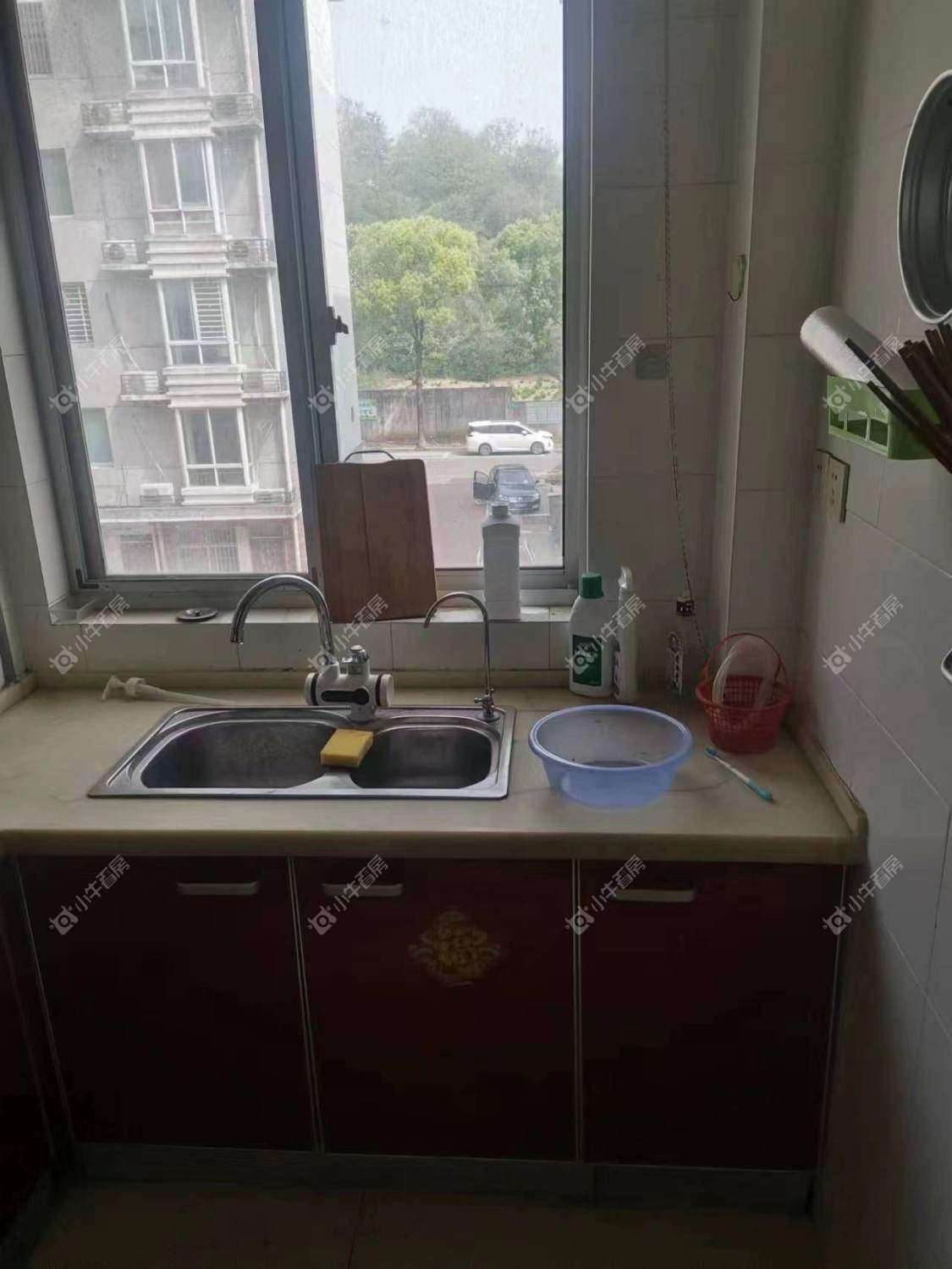 镇江海宇花园在售二手房源室内图_小牛看房