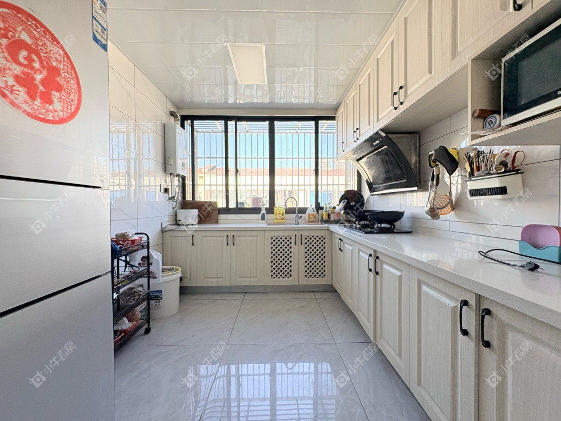 镇江凤凰新村在售二手房源室内图_小牛看房