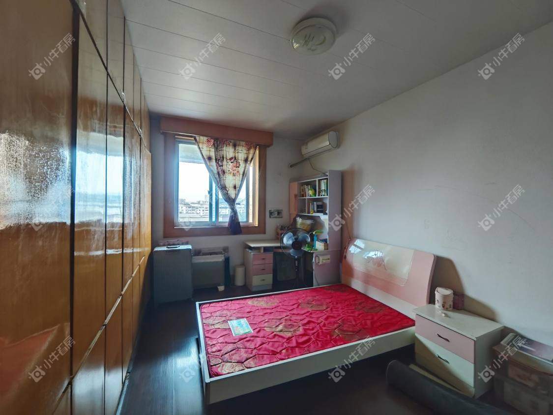 镇江商业街在售二手房源室内图_小牛看房