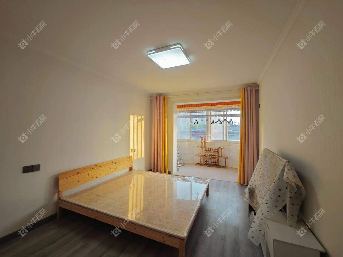 镇江凤美新村在售二手房源室内图_小牛看房