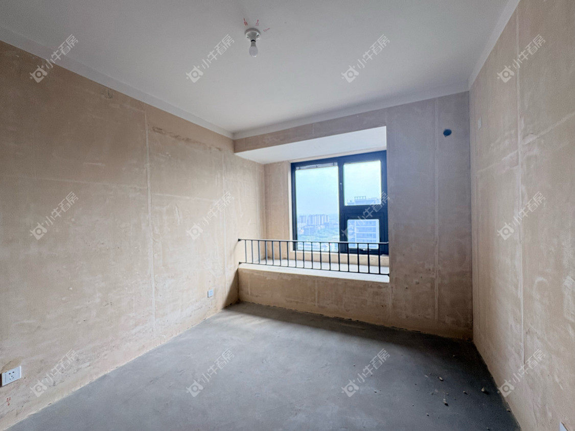 镇江融创华南映在售二手房源室内图_小牛看房