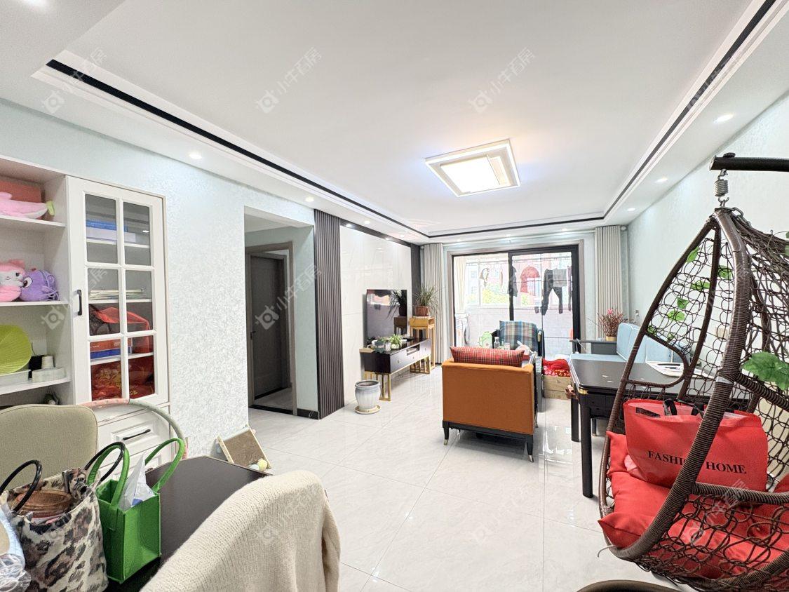 镇江嘉荟新城在售二手房源室内图_小牛看房