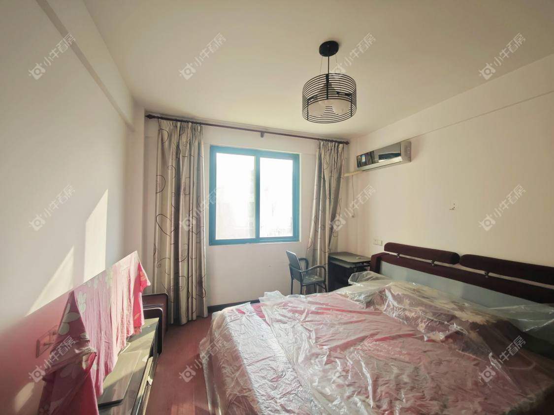 镇江锦江花园在售二手房源室内图_小牛看房