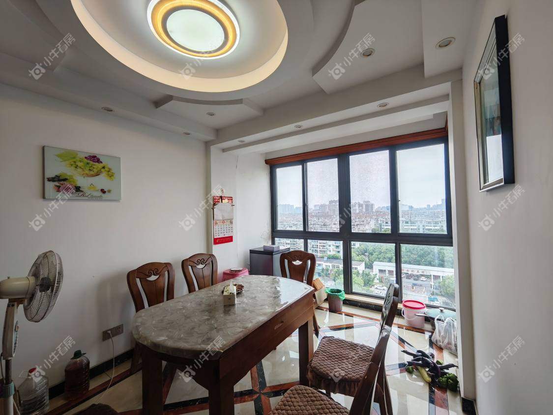 镇江锦尚名都在售二手房源室内图_小牛看房