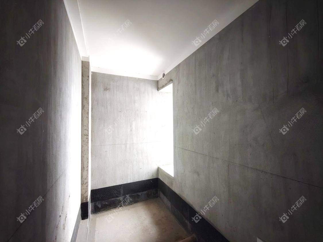 镇江碧桂园樾府在售二手房源室内图_小牛看房