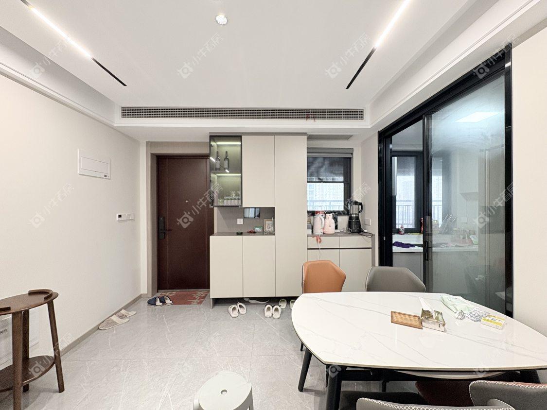 镇江中海时代都会在售二手房源室内图_小牛看房