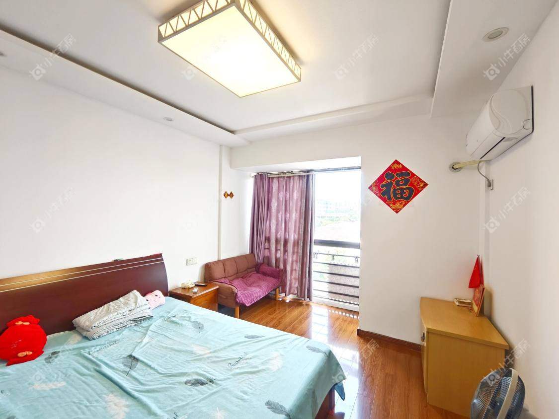 镇江水岸春天在售二手房源室内图_小牛看房